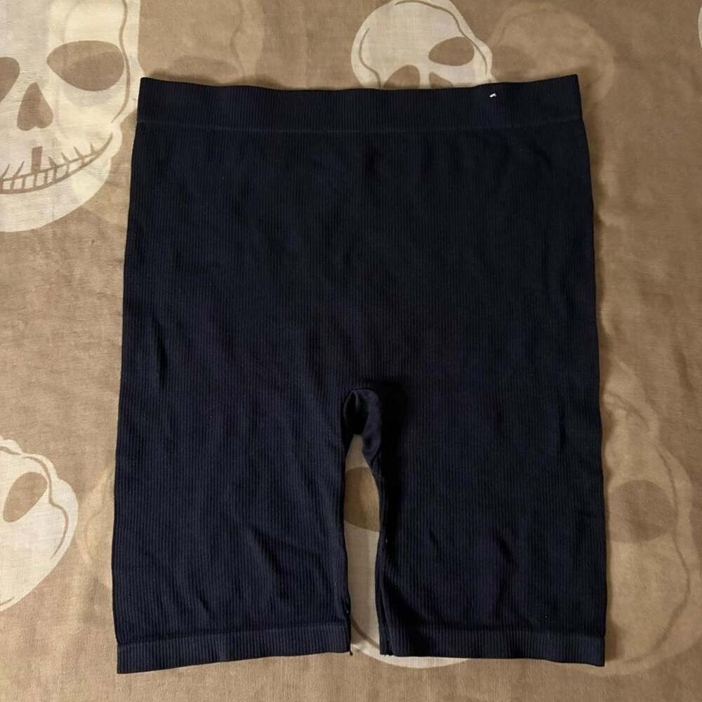 Rue21 navy blue seamless